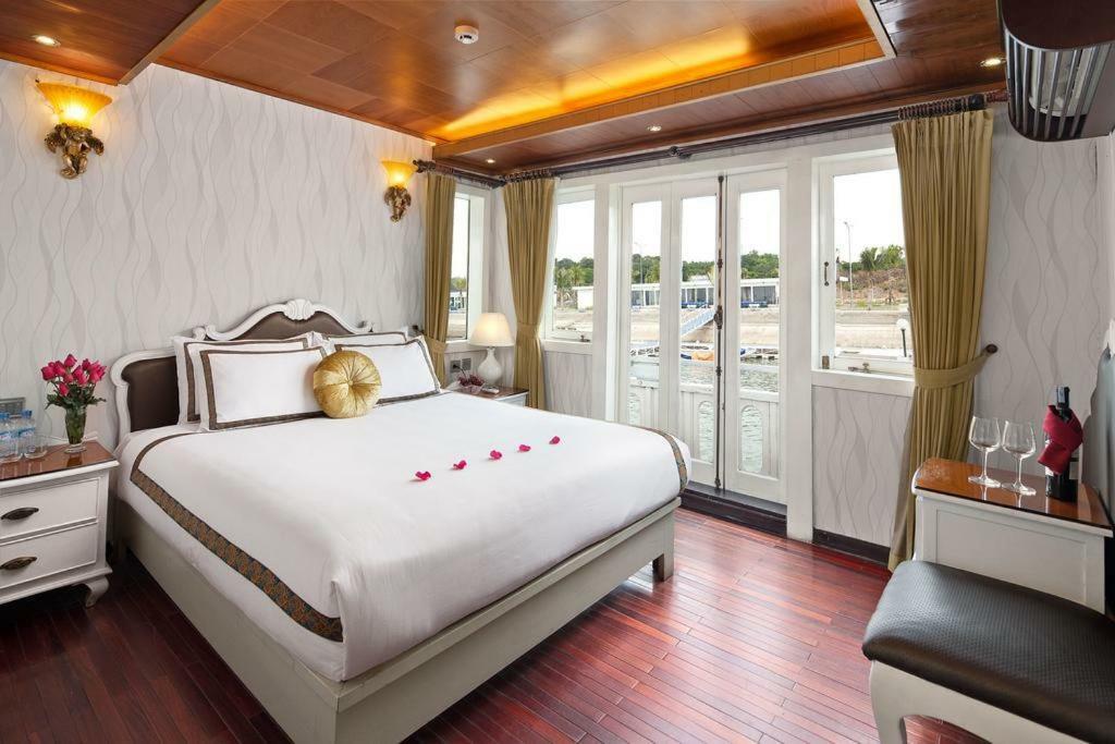 Halong Majestic Legend Cruise Hotell Ha Long Eksteriør bilde